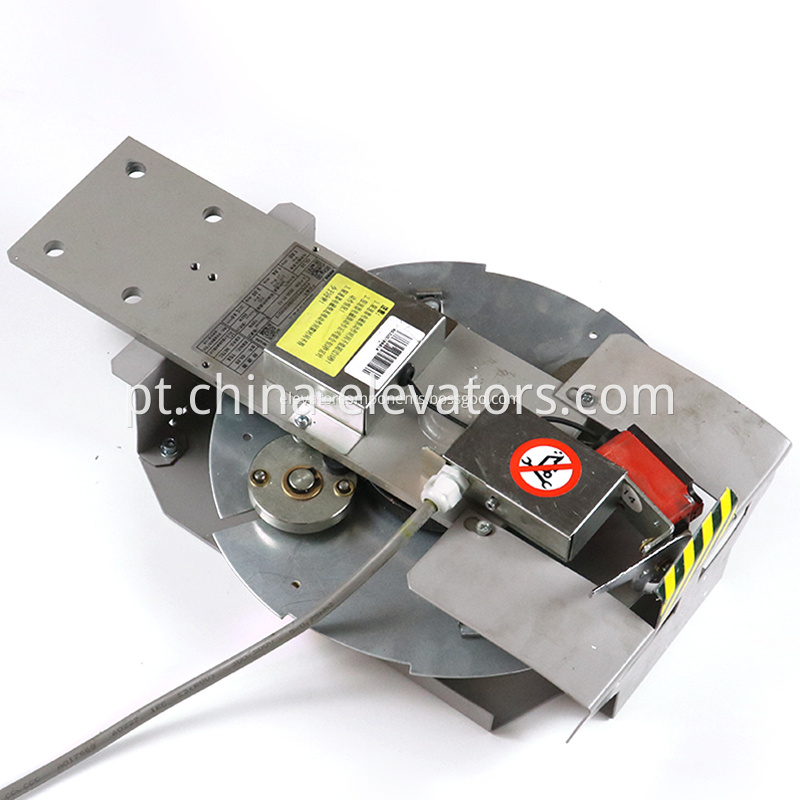 KM80420G15H01 Governador de velocidade excessiva OL35 deixada reta KM80420G15H01 OVERSPEED GOVERNOR OL35 LEFT STRAIGHT